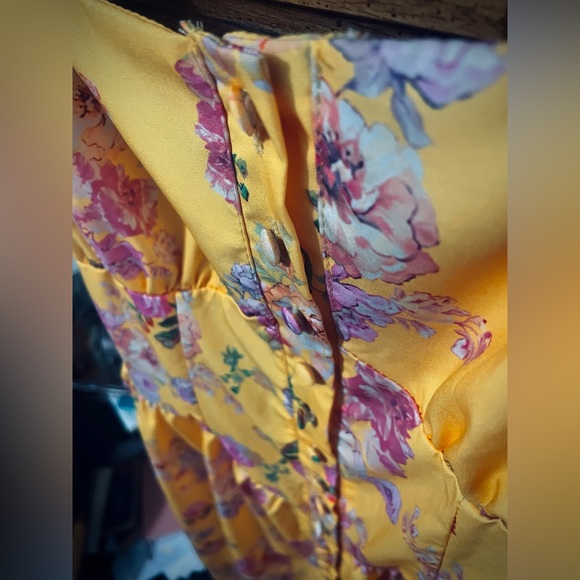 DONATED! Yellow Bustier Roses Dress / SUNDRESS - Picture 3 of 8